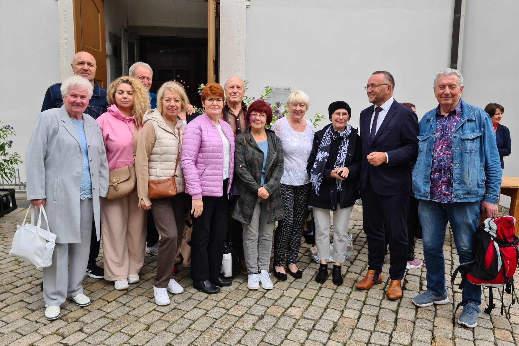 Gruppenfoto von Teilnehmenden am Aussiedlertag in Großenhain